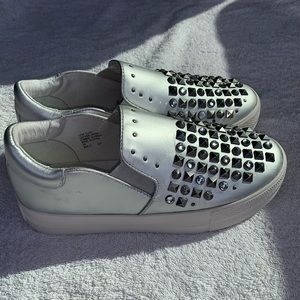 Ash Lynn Clodi Slip on Sneaker